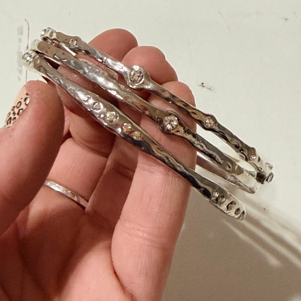 ViVI Silver Hammered Bangles - Picture 3 of 4